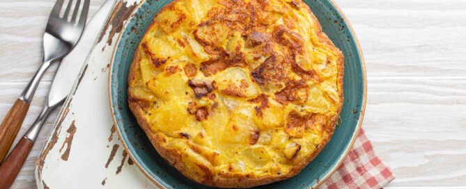 tortilla-patatas-reina-dieta-semanal-equilibrada