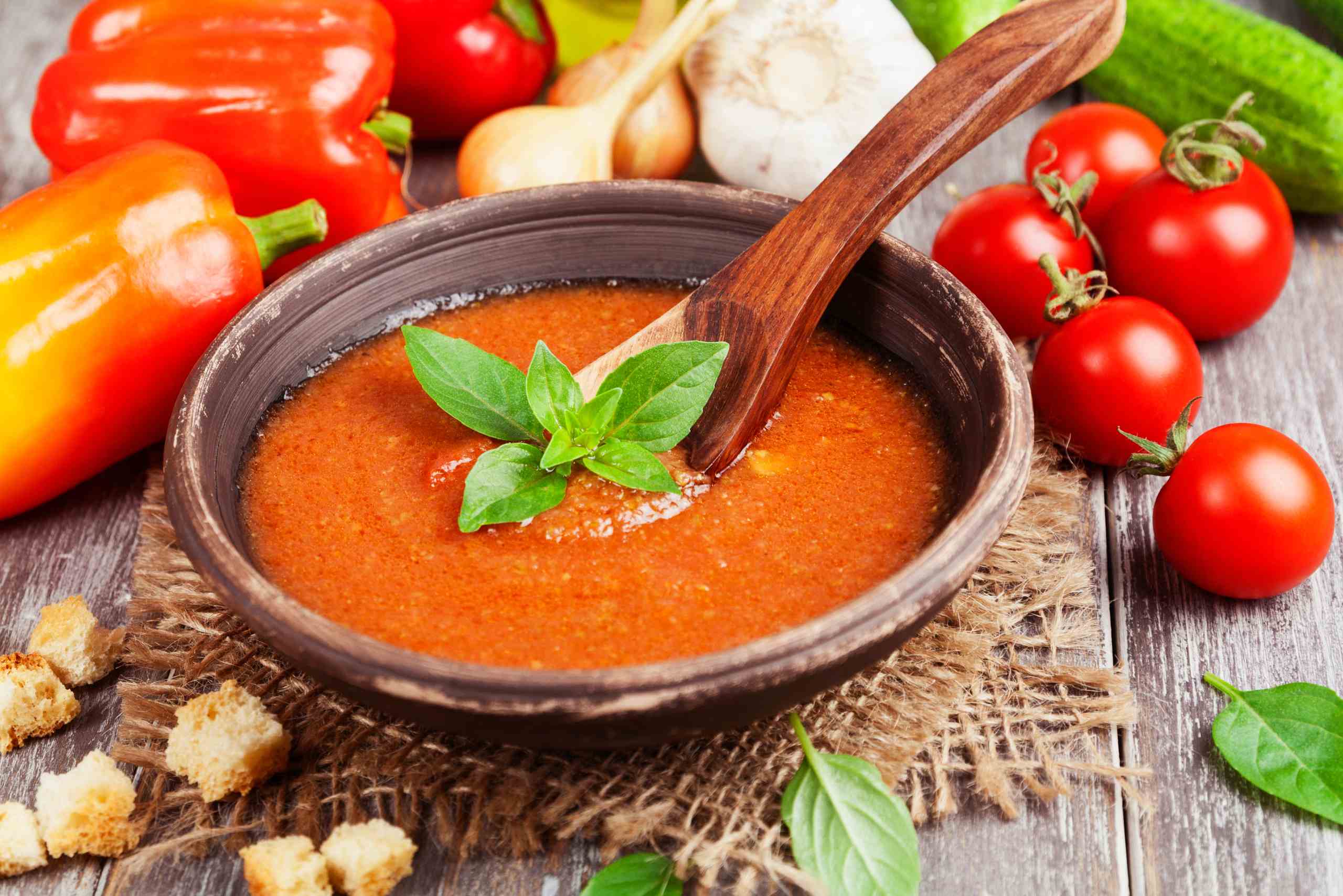 comidas-sanas-baratas-gazpacho