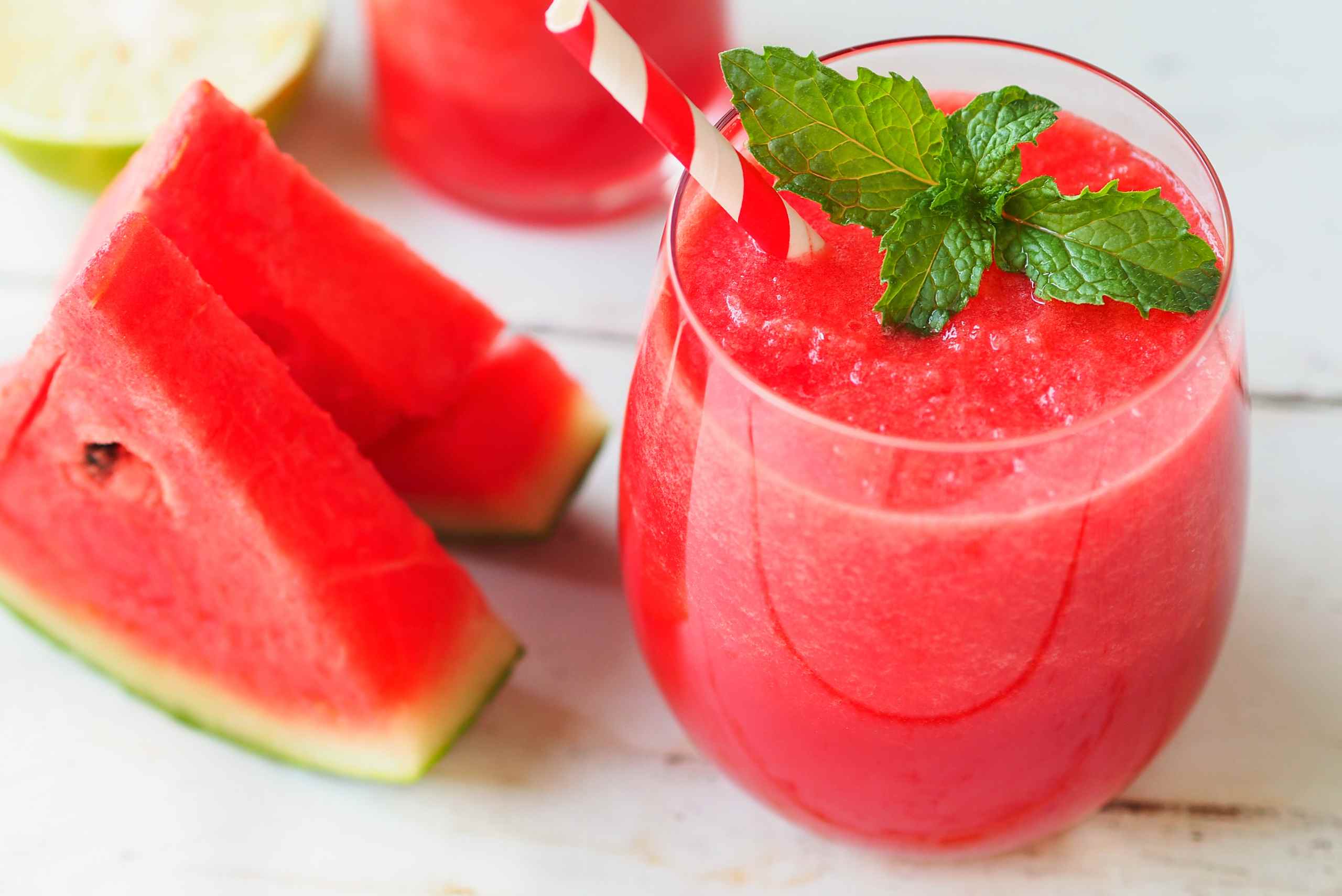 Batidos de frutas para acompañar tu almuerzos saludables